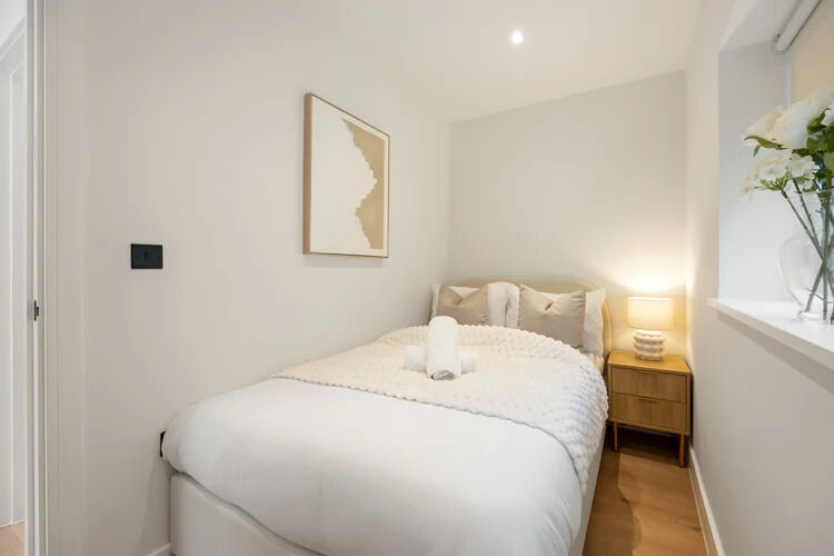 Barb Mews second bedroom