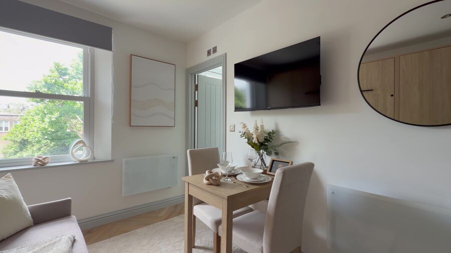 1 Bedroom Apartment bedroom, window view